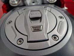 2022 BMW Motorrad F 900 XR SPORT RACING RED