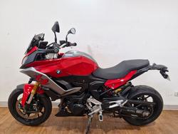 2022 BMW Motorrad F 900 XR SPORT RACING RED