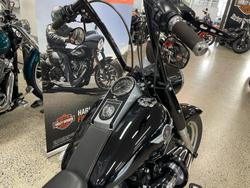 2013 Harley-Davidson Fat Boy Lo 1690 (FLSTFB) Softail Black