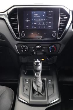 2025 Isuzu D-MAX X-RIDER