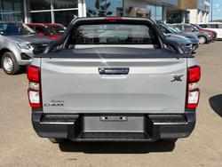 2025 Isuzu D-MAX X-RIDER