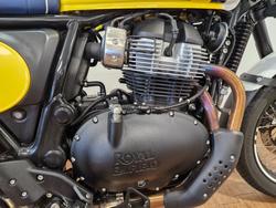 2025 Royal Enfield BEAR 650 YELLOW