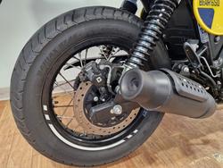 2025 Royal Enfield BEAR 650 YELLOW