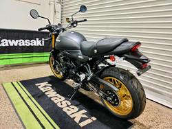 2025 KAWASAKI Z900RS SE ROAD BK2