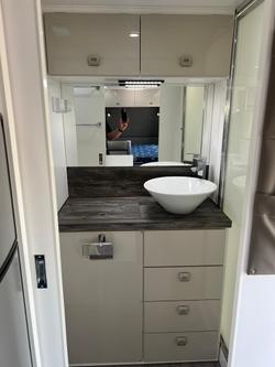 2019 Design RV Forerunner Van 1-1, 18'8''