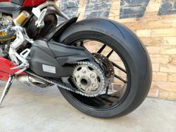 2013 DUCATI 1199 PANIGALE ROAD RED