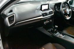 2018 Mazda 3 Maxx Sport
