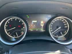 2020 Toyota Camry SX