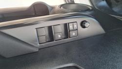 2022 Toyota Hilux SR