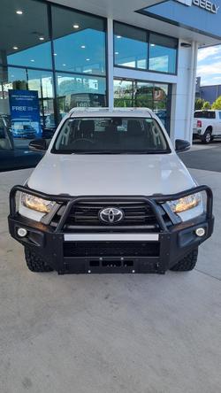 2022 Toyota Hilux SR