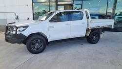 2022 Toyota Hilux SR