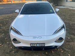 2025 BYD SEAL Premium