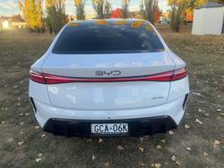 2025 BYD SEAL Premium