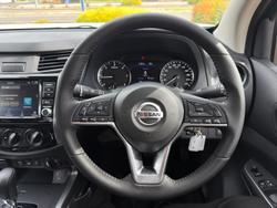 2025 Nissan Navara ST