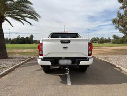 2025 Nissan Navara ST
