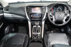 2017 Mitsubishi Pajero Sport Exceed