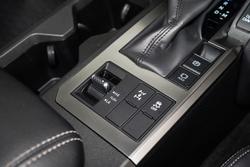 2024 Toyota Landcruiser Prado Kakadu