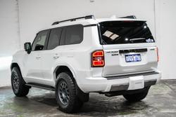 2024 Toyota Landcruiser Prado Kakadu