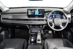 2025 Mitsubishi Outlander LS