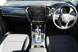 2022 Isuzu MU-X LS-U