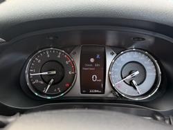 2023 Toyota Hilux SR5