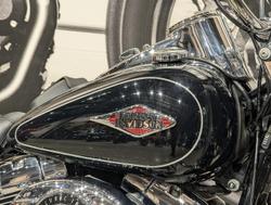 2012 Harley-Davidson Heritage Softail Classic 1690 (FLSTC) Softail Black