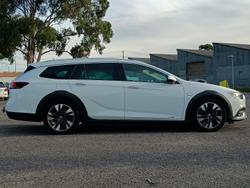 2019 Holden Calais V