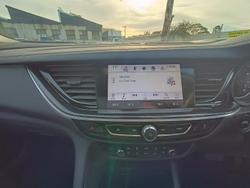 2019 Holden Calais V