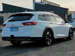 2019 Holden Calais V
