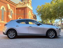 2019 Mazda 3 G20 Pure