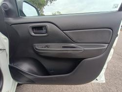 2019 Mitsubishi Triton GLX