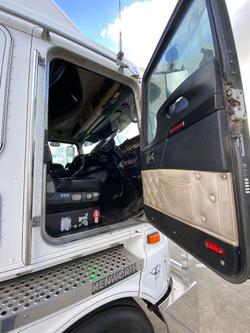 2016 Kenworth K200