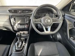 2022 Nissan X-TRAIL ST