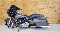 2014 HARLEY-DAVIDSON FLHX STREET GLIDE