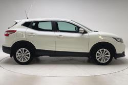 2016 Nissan QASHQAI ST