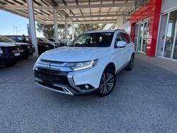 2020 Mitsubishi Outlander LS