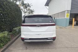 2022 Kia Carnival S