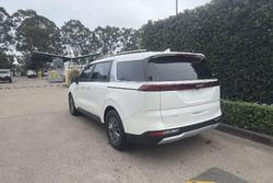 2022 Kia Carnival S