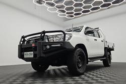 2019 Toyota Hilux SR