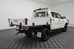 2019 Toyota Hilux SR