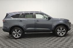 2023 Isuzu MU-X LS-T