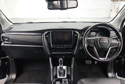 2023 Isuzu MU-X LS-T