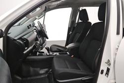 2021 Toyota Hilux SR