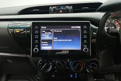 2021 Toyota Hilux SR