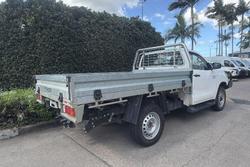 2020 Toyota Hilux SR