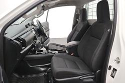 2020 Toyota Hilux SR