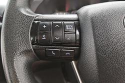 2020 Toyota Hilux SR