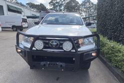 2020 Toyota Hilux SR