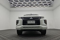 2022 Mitsubishi Triton GLX