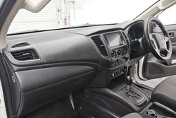 2022 Mitsubishi Triton GLX